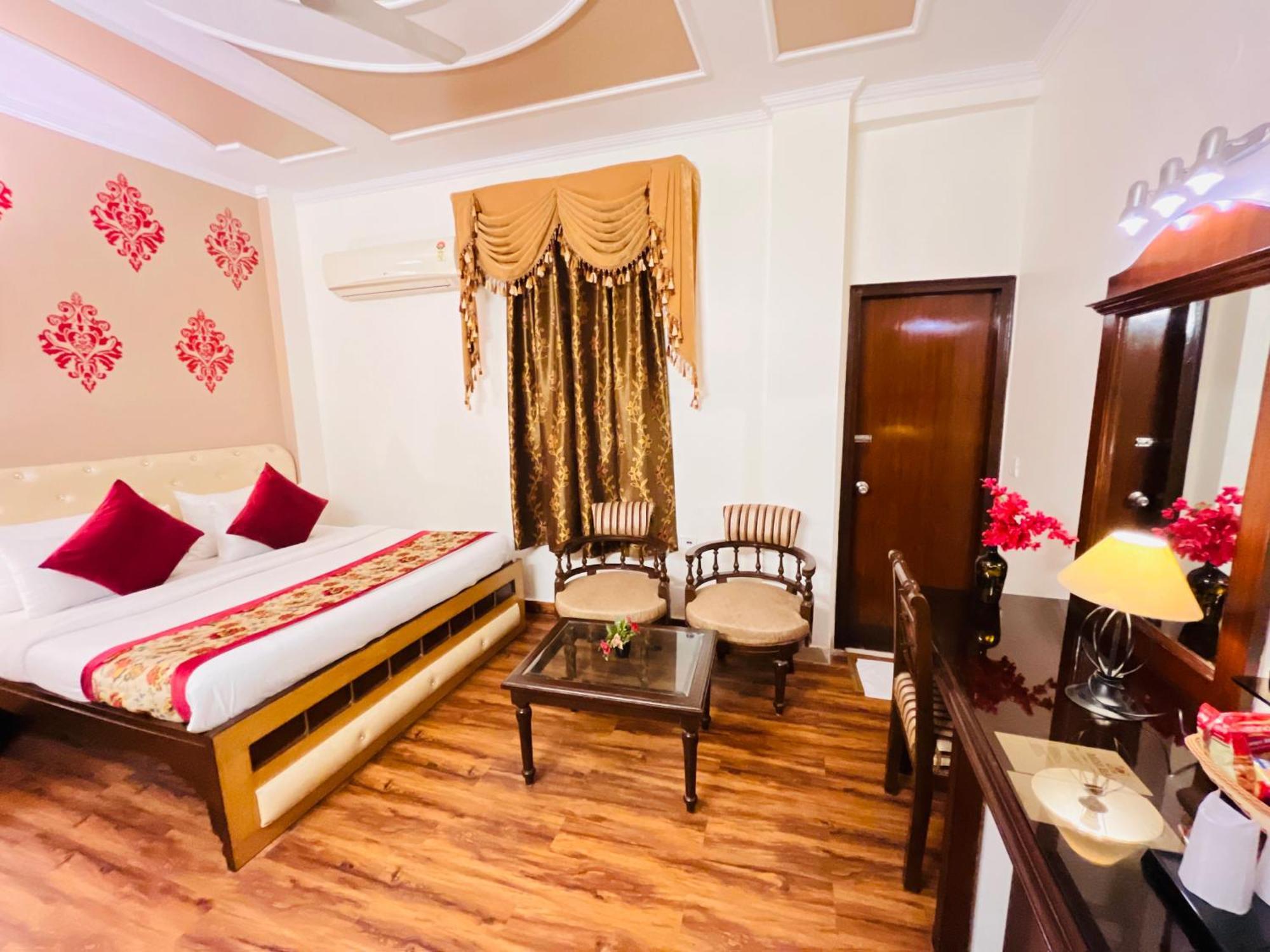 Hotel Paras - Karol Bagh Delhi Экстерьер фото